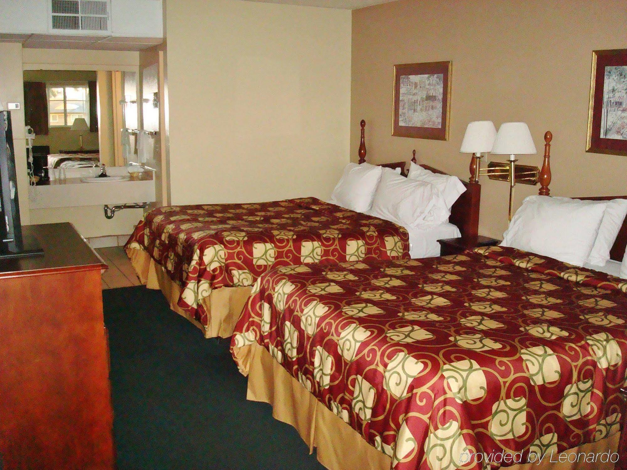 Route 66 & By Oyo Tx Hotel Vega