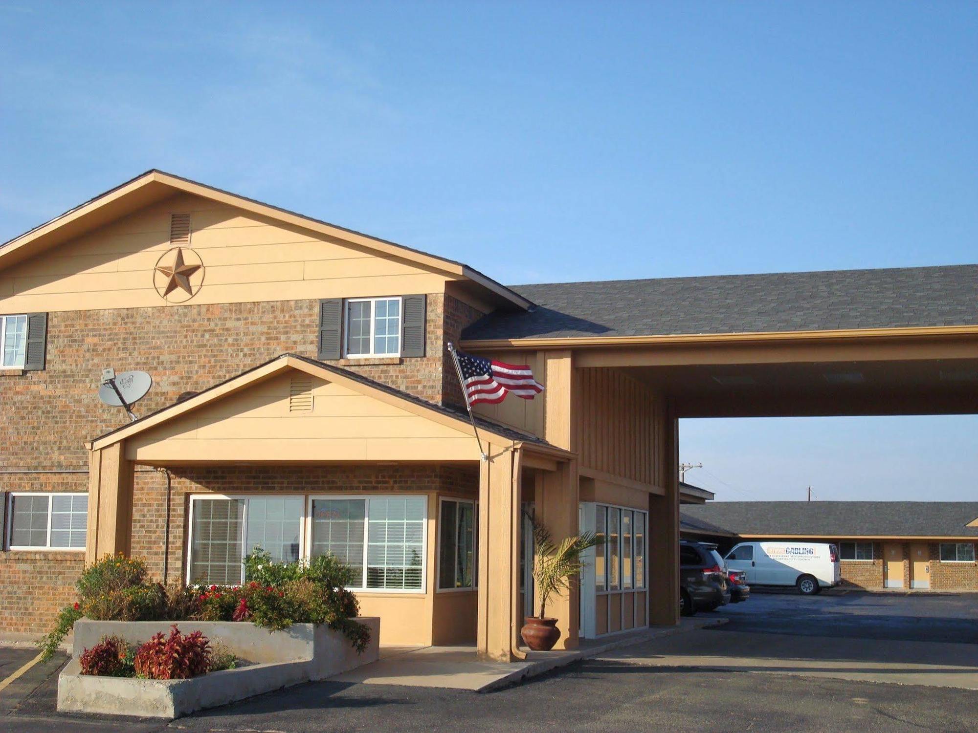 Hotel Route 66 & By Oyo Tx 3*